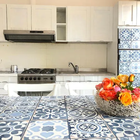 Apartamento Clua House Porto Ceresio