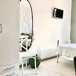 Clua House Apartman Porto Ceresio